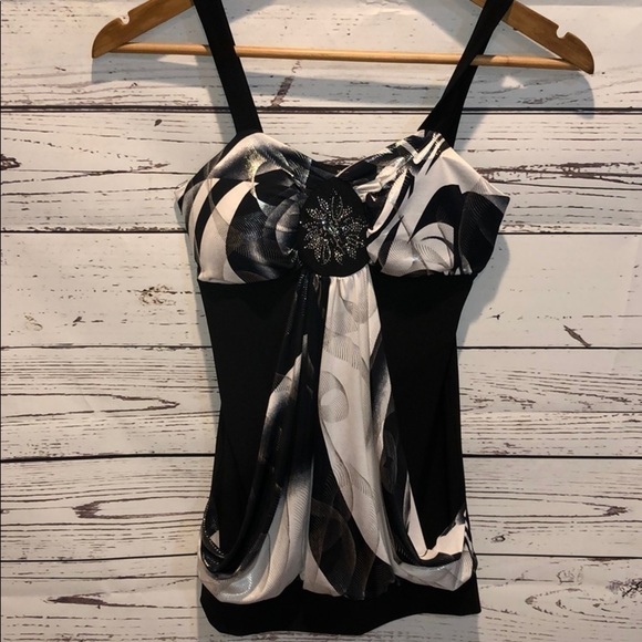 𝅺BLACK and White Dress Tank Top Size Medium - Picture 1 of 4